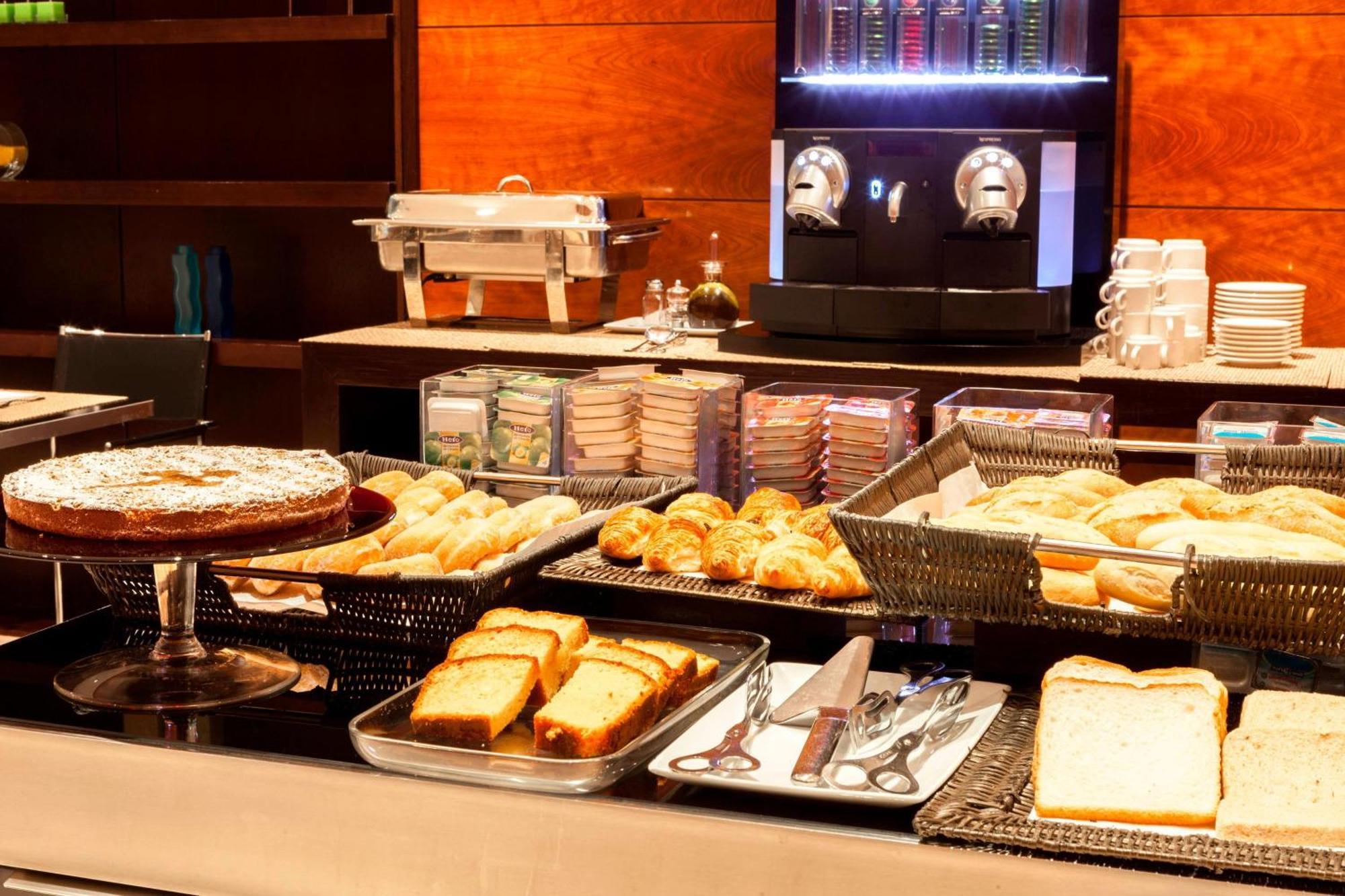 Ac Hotel A Coruna By Marriott Εξωτερικό φωτογραφία